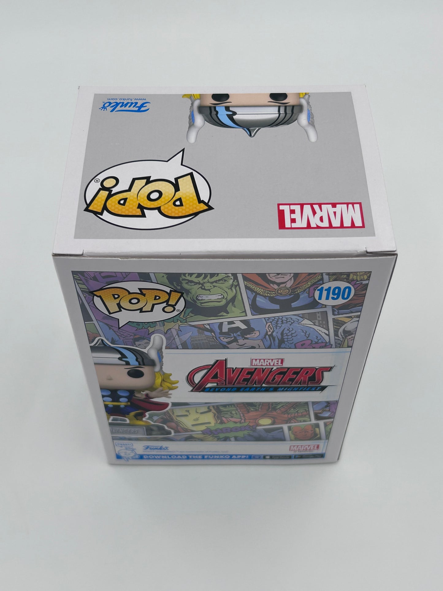 Chris Hemsworth Signed Thor "Avengers" #1190 Funko Pop! Vinyl Figure (JSA)