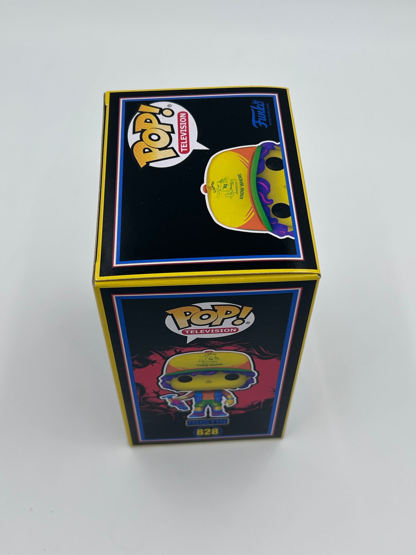 Gaten Matarazzo Signed Dustin "Stranger Things" #828 Funko Pop! Vinyl Figure (JSA)