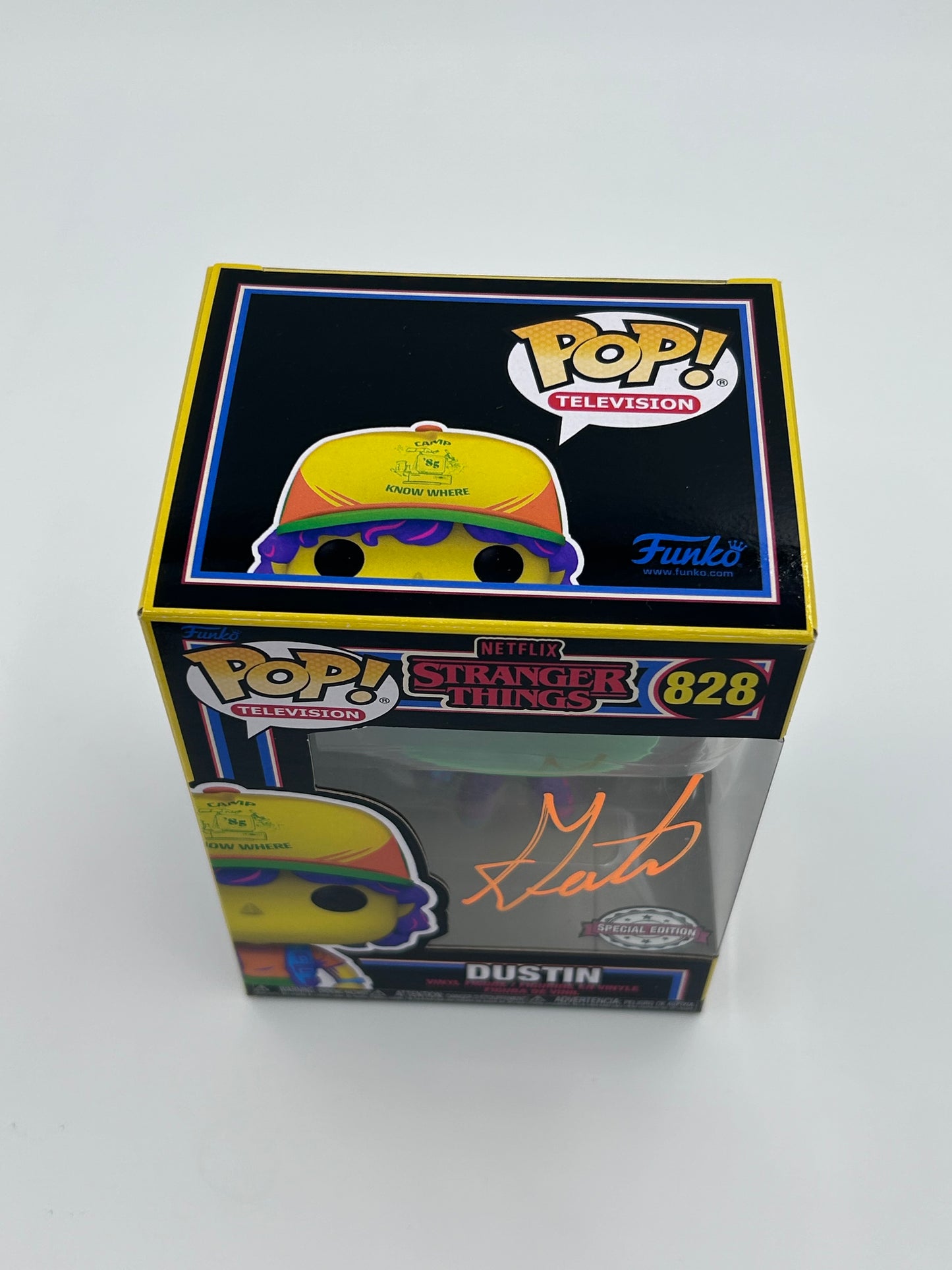 Gaten Matarazzo Signed Dustin "Stranger Things" #828 Funko Pop! Vinyl Figure (JSA)