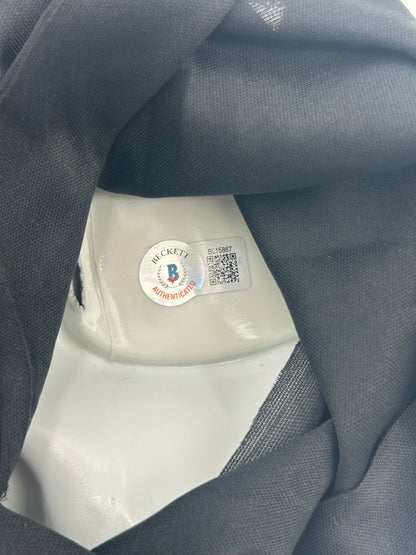 Skeet Ulrich Signed Ghostface Mask Inscribed "Billy" (Beckett)